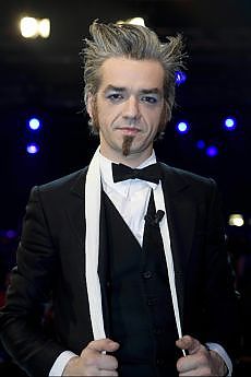 Morgan ospite a Sanremo ma solo se potrà cantare