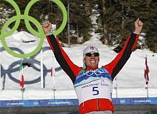 Biathlon, dominio Norvegia Bjoerndalen, sono dieci