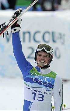 Finalmente l'oro Slalom, trionfa Razzoli