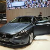 Nuova Volvo V40si punta sullo sport