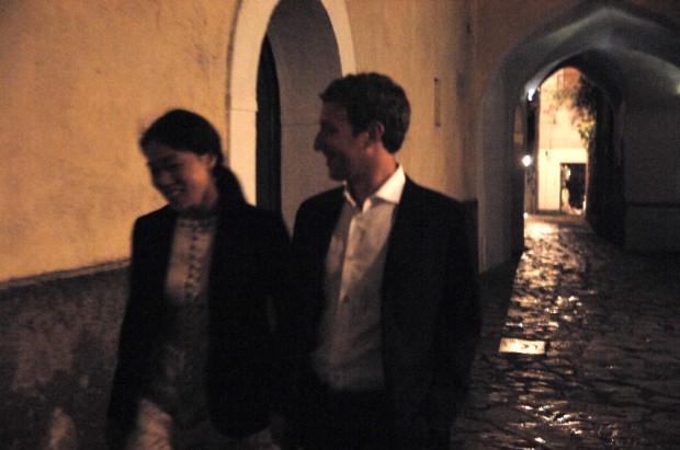 Zuckerberg in luna di miele sbarca a Ravello