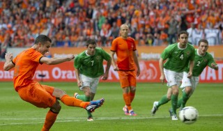 L'Olanda è già in forma Travolta l'Irlanda del Nord