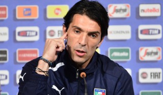 Buffon: ''Siamo grati a Napolitano Cassano? E' un valore aggiunto''