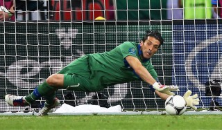 Buffon soddisfatto ma irritato "Esulto solo se vinco in finale"