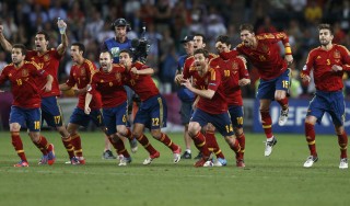 Spagna finalista con il brivido Il Portogallo cede solo ai rigori