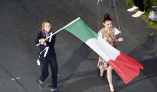 Gli azzurri vincono in eleganza Vezzali: "Che onore, è un sogno"
