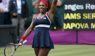 Serena, bis a Wimbledon Sharapova travolta in finale