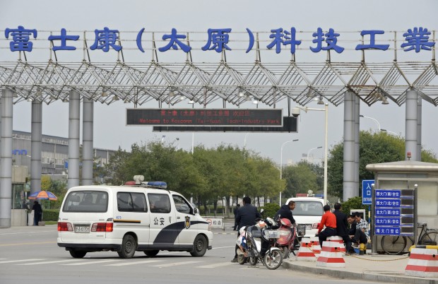 Foxconn, esplode la protesta nella fabbrica dell'iPhone