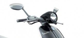 Guzzi California e Vespa 946 coppia d'assalto ad Eicma