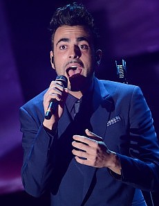 Il Sanremo di Fazio e Littizzetto al via tra Va' pensiero e Cenerentola