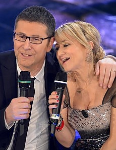 Sanremo, piace la serata delle donne E l'Agcom "assolve" la satira di Crozza
