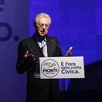 Monti: "Provo smarrimento per gli scandali,  grazie a mio rinnovamento è saltato il tappo". Bersani: "Vendola uomo di governo"
