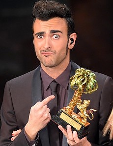 Il Festival di Sanremo ha un vincitore: Mengoni trionfa su Elio e i Modà