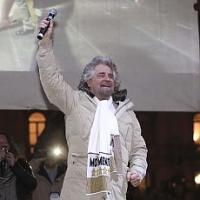 Grillo alla conquista di Milano. "In due anni cambiamo il Paese"