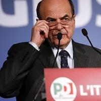 Elezioni, Bersani sfida Grillo: "Pronti a cambiare, dica cosa vuole fare" Elezioni, Bersani sfida Grillo: "Pronti a cambiare, dica cosa vuole fare"