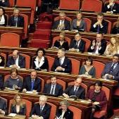 Il parlamento più giovane della storia e un deputato su tre è una donna Il parlamento più giovane della storia e un deputato su tre è una donna