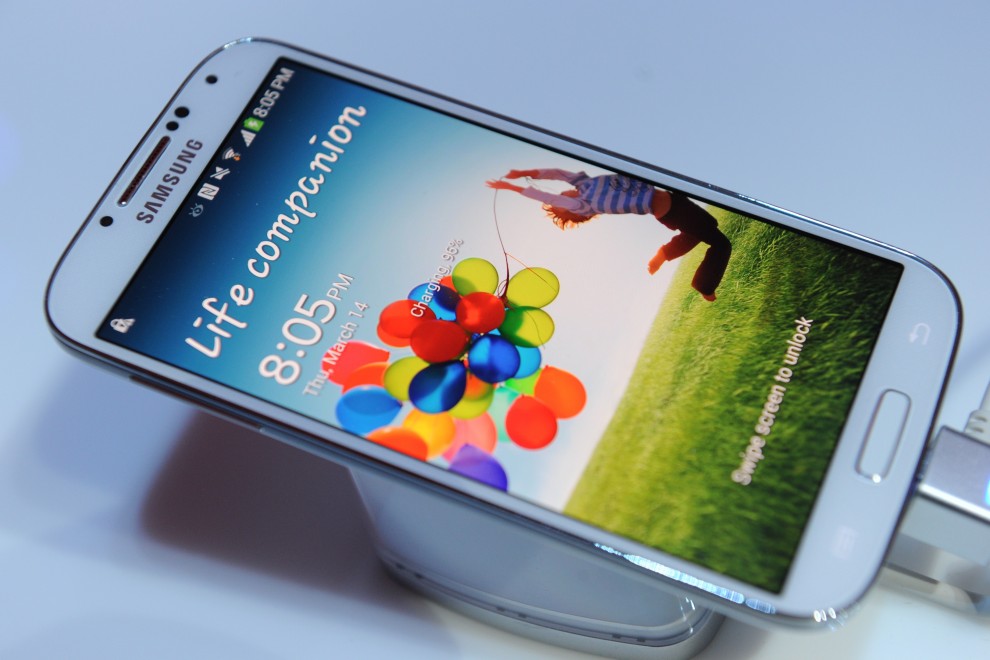 Samsung, ecco il Galaxy S4