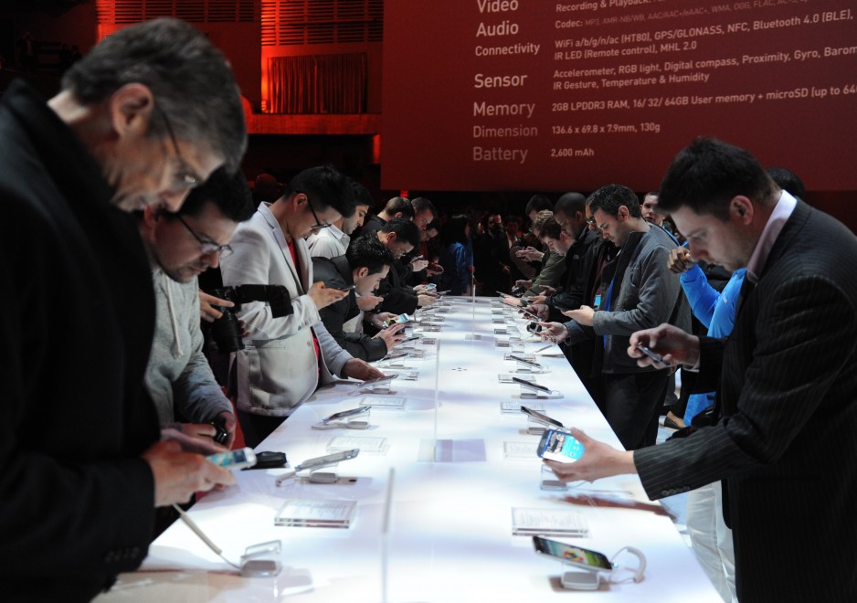 Samsung, ecco il Galaxy S4