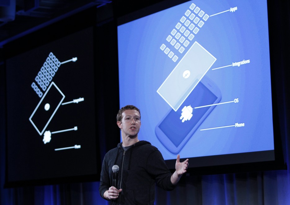 Facebook Home, lo smartphone social