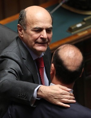 Marini non passa, il Pd prende tempo.   Le due fumate nere della prima giornata