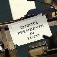 Quirinale, volantinaggio in aula M5S per Rodotà