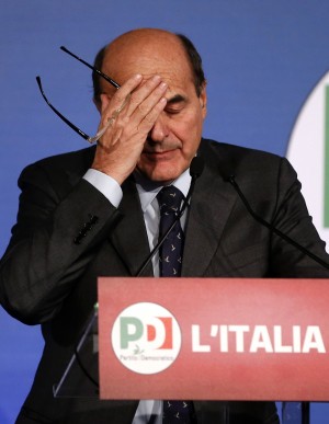 Pd, si è dimessa l'intera segreteria. Barca: "Incomprensibile il no a Rodotà"