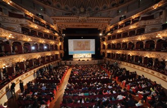 Successo a Bari  L'appuntamento a giugno a Firenze