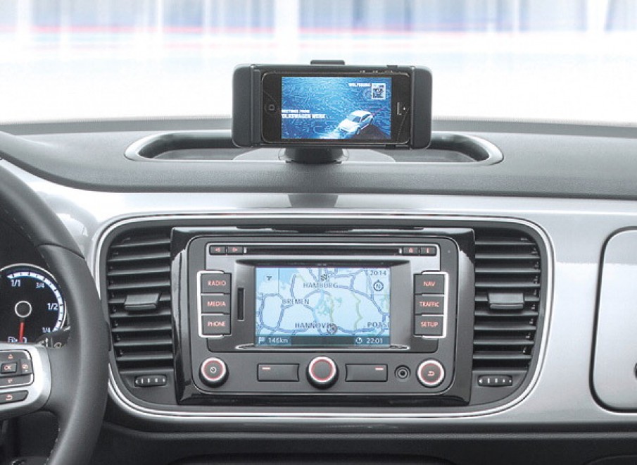 iBeetle, l'iPhone integrato in macchina