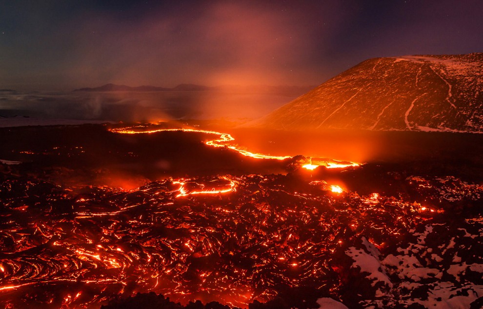 Russia. L'eruzione in Kamchatka ripresa da due blogger