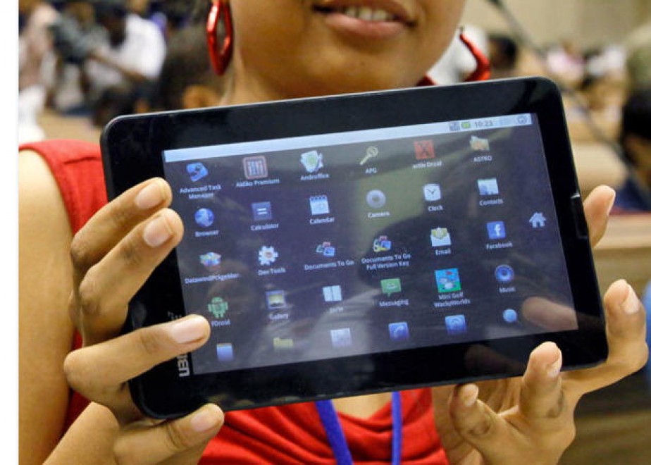 Tablet da 40 dollari, consegnati i primi esemplari