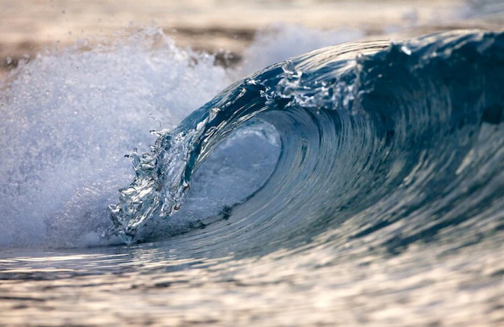 Sculture liquide: l'arte sulla cresta dell'onda