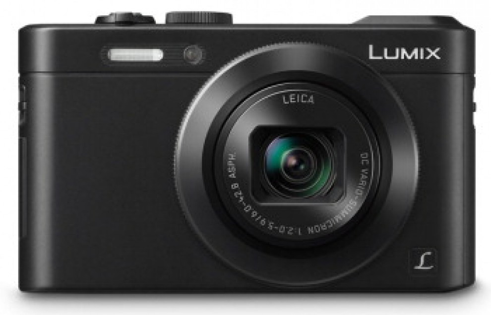 Lumix DMC-LF1, tra fotocamera e smartphone