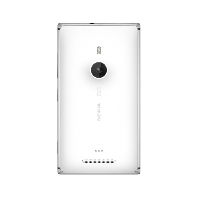 Nokia 925, un Lumia pronto a scattare