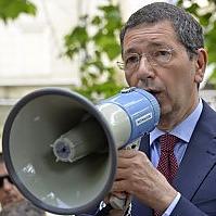 Senato accoglie le dimissioni di Marino. Voto con suspence: sì da Pd, Sel e M5S