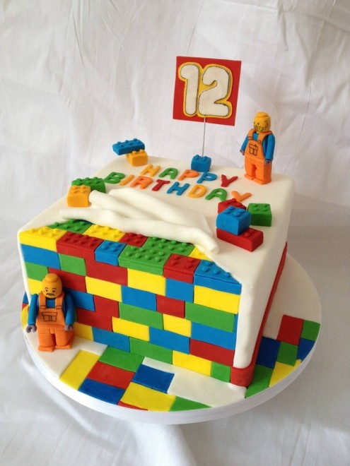 Troppo belle per essere mangiate: le torte da geek