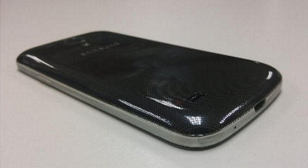 Samsung, il Galaxy S4 Mini arriva a giugno