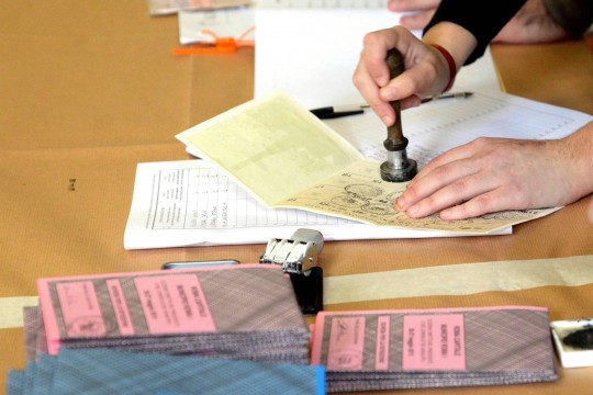 Mezza Sicilia al voto il centrosinistra avanti Tutti i risultati