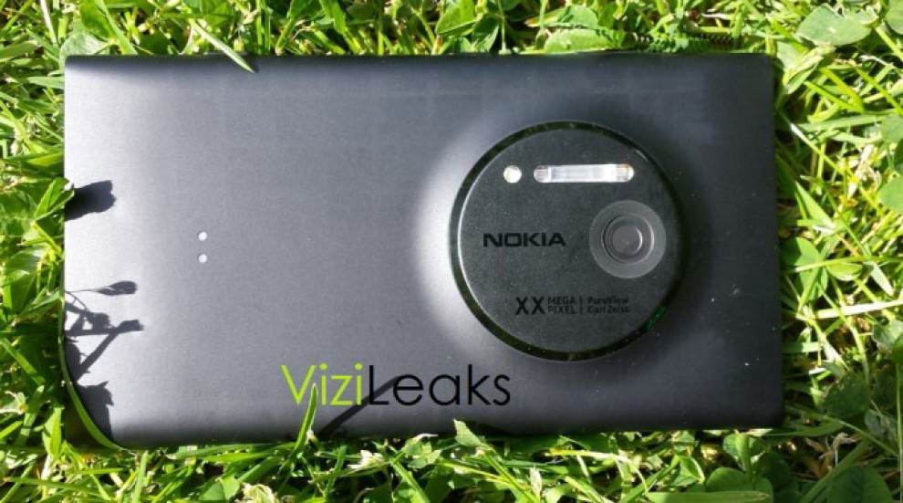 Nokia, il web svela lo smartphone EOS