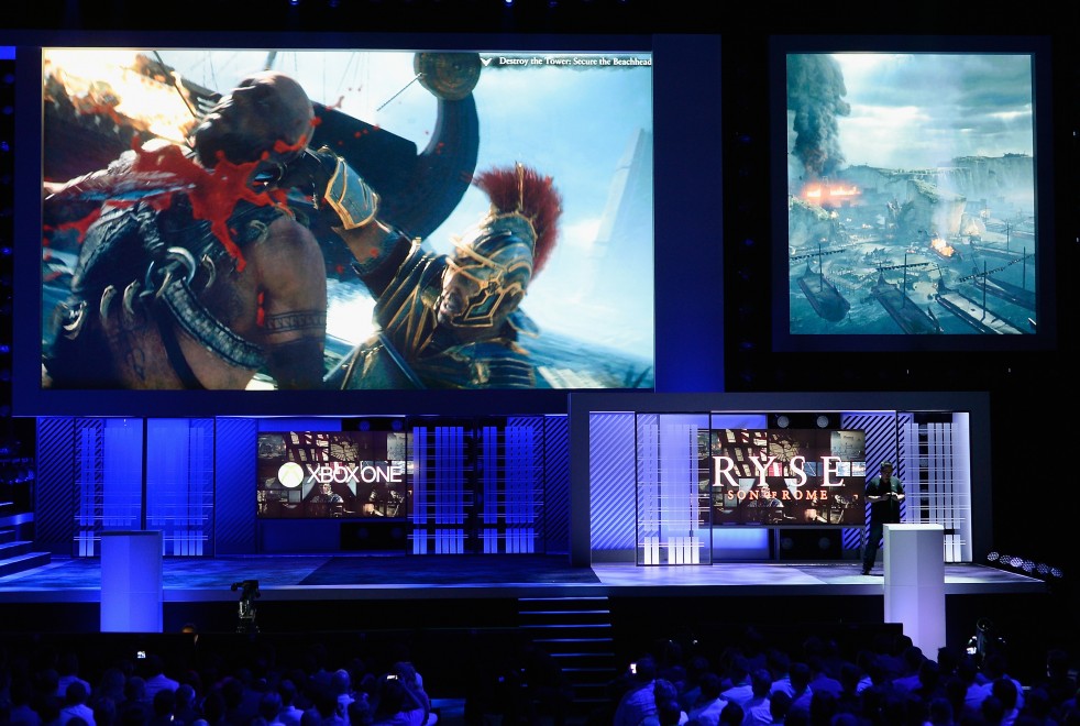 Xbox One, Microsoft rilancia cos&igrave;