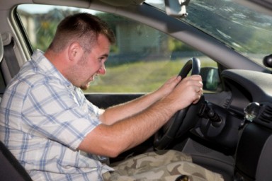Quando guidare diventa uno stress: Ansia al volante per 1 italiano su 2