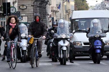 Protezione degli utenti deboli della strada, qualcosa di muove