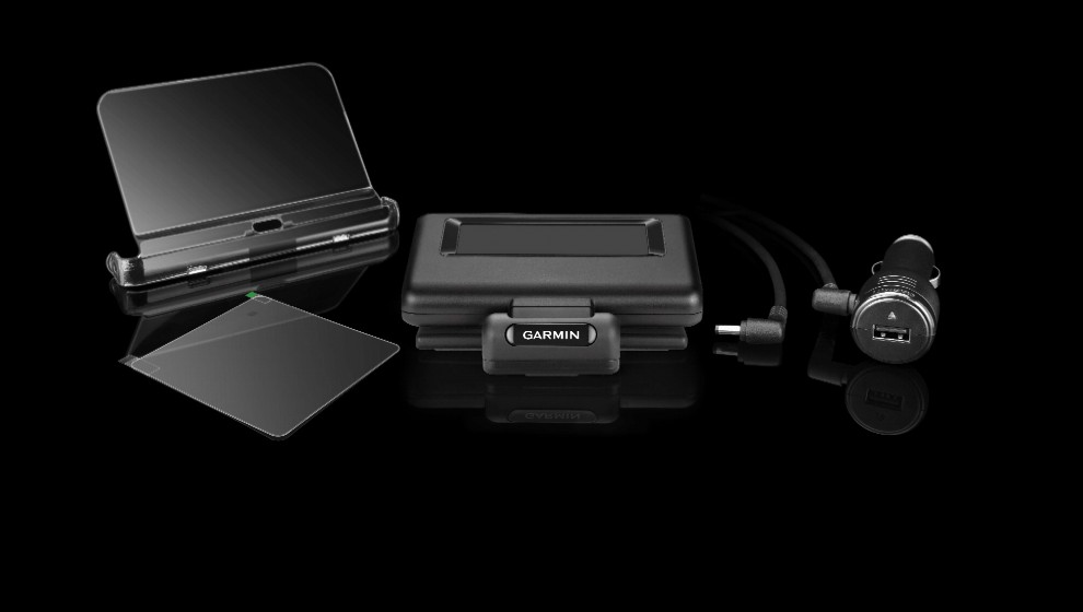 Garmin, un HUD per automobili e smartphone