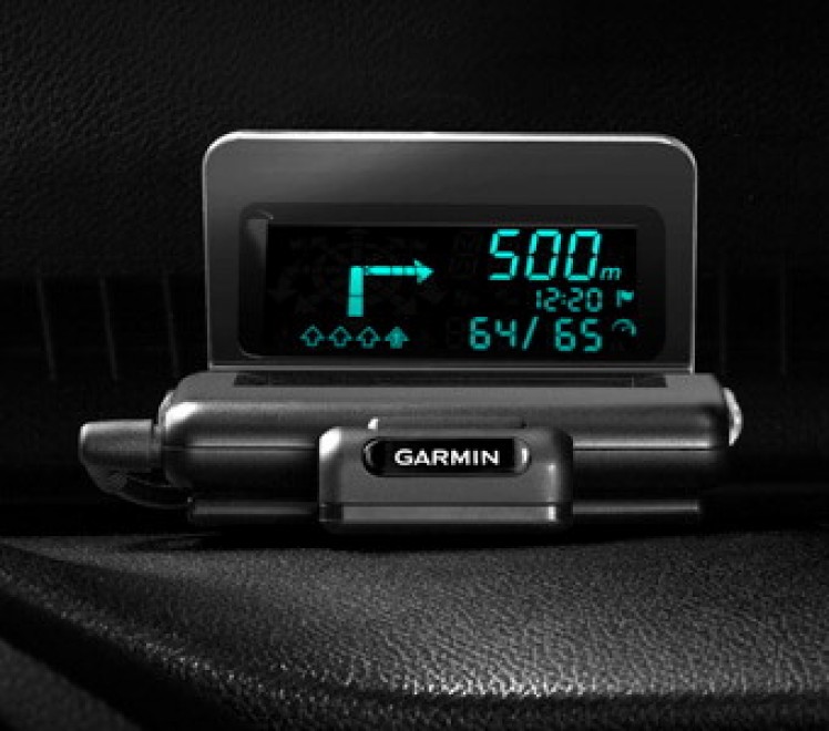 Garmin, un HUD per automobili e smartphone