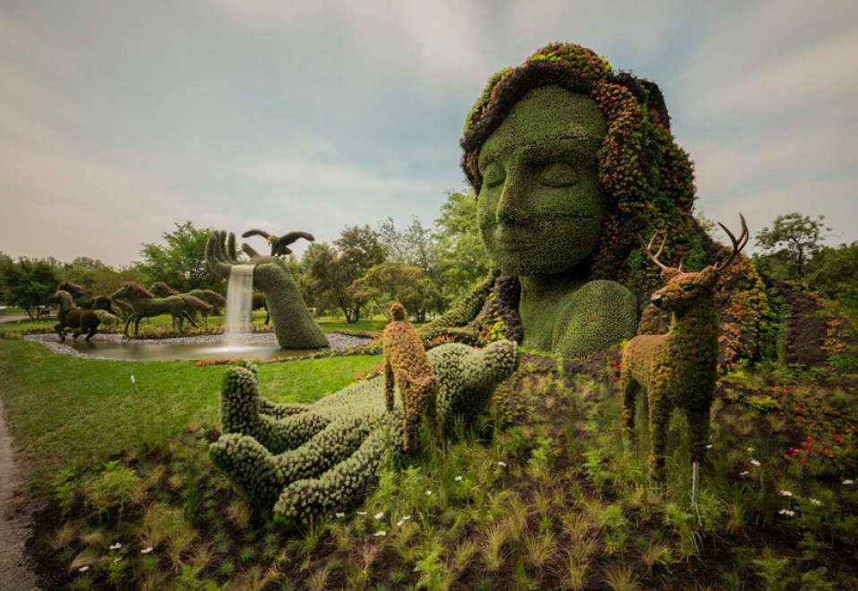 Canada, il giardino artistico: le piante sono statue