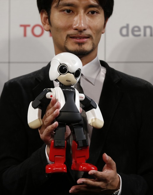 Kirobo, robot parlante fa compagnia agli astronauti