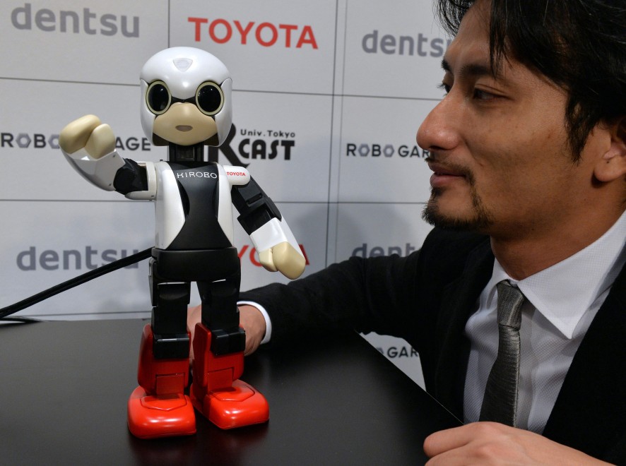 Kirobo, robot parlante fa compagnia agli astronauti