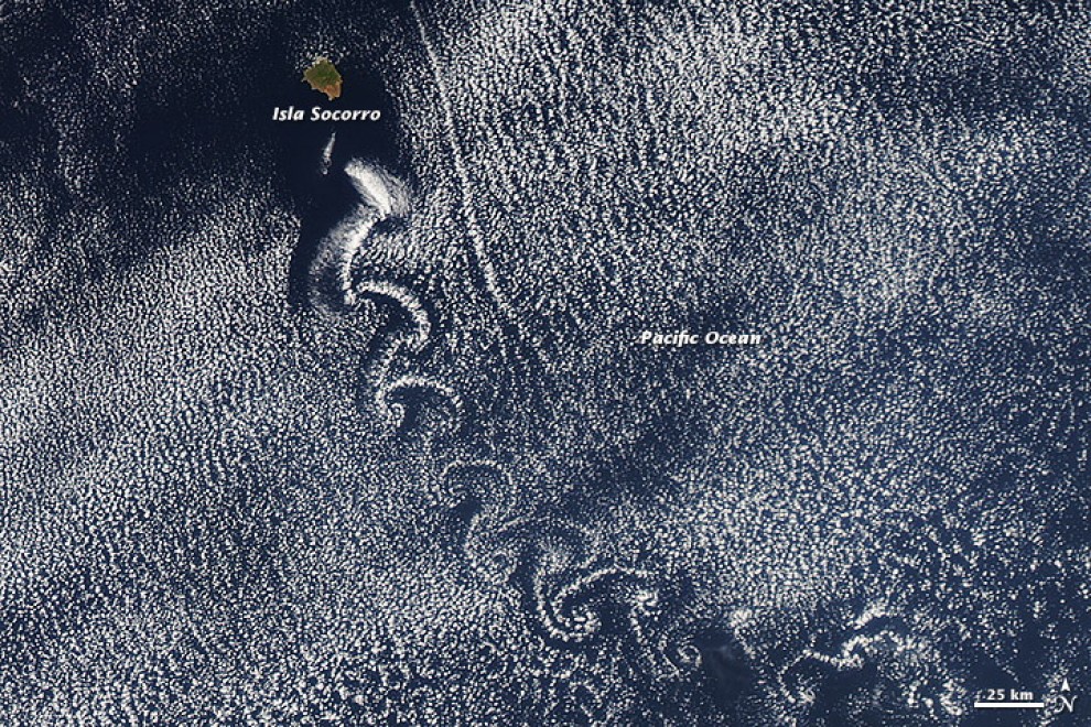 Vortici e zucchero a velo, spirali in serie tra le nuvole
