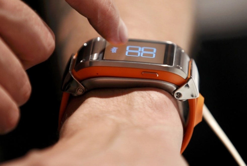 Samsung da polso: ecco lo smartwatch Gear