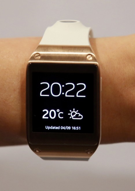 Samsung da polso: ecco lo smartwatch Gear