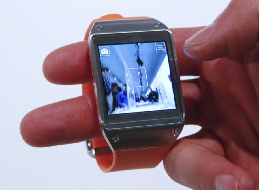 Samsung da polso: ecco lo smartwatch Gear
